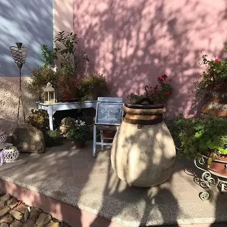 Vesta ゲストハウス 3*